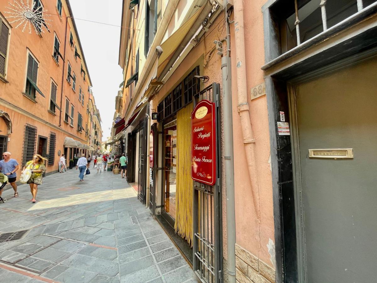 20 Metri Dal Mare Il Fascino Del Centro Storico. Apartment Loano Exterior photo
